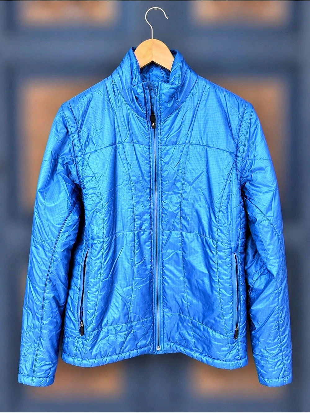 REI Women’s Pertex Quantum/Microlight PrimaLoft Convertible Insulated Jacket